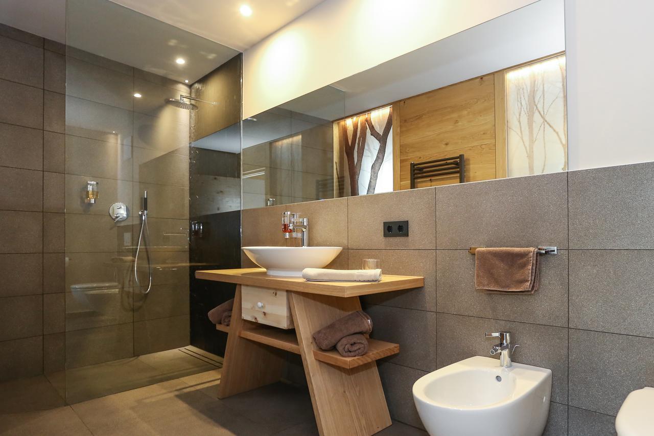 Hotel Gasthof Hoellriegl Sarentino Room photo
