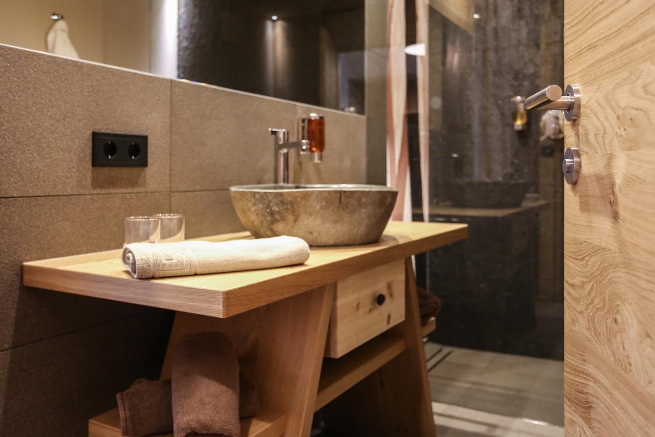 Hotel Gasthof Hoellriegl Sarentino Room photo