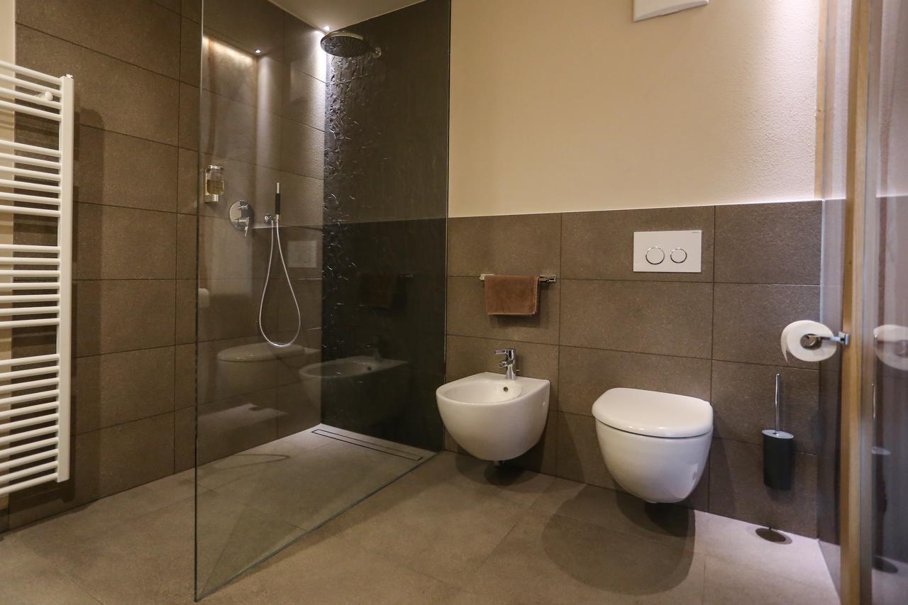 Hotel Gasthof Hoellriegl Sarentino Room photo