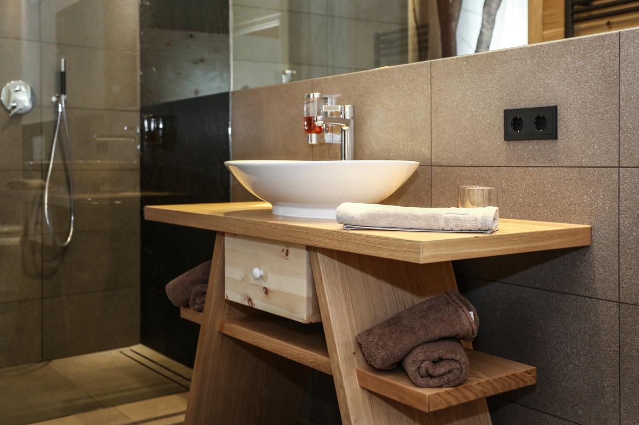 Hotel Gasthof Hoellriegl Sarentino Room photo