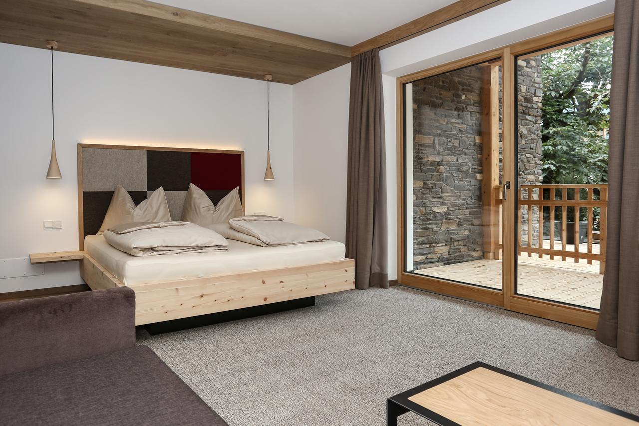 Hotel Gasthof Hoellriegl Sarentino Room photo