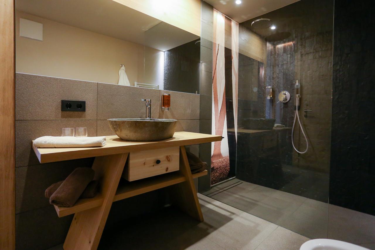 Hotel Gasthof Hoellriegl Sarentino Room photo